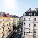 Rooftop With Beautiful View And Free Parking Apartment Prag