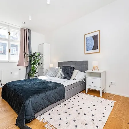 Rooftop With Beautiful View And Free Parking * Praga