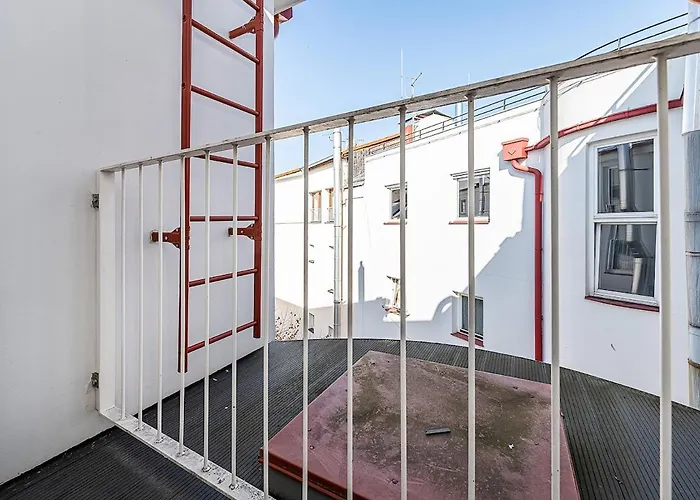 아파트 Rooftop With Beautiful View And Free Parking