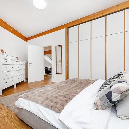 Appartement Rooftop With Beautiful View And Free Parking Prague