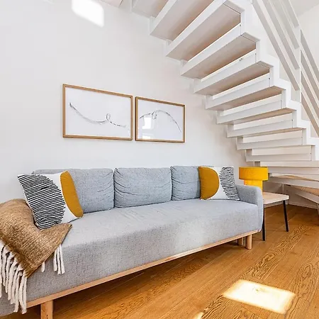 Rooftop With Beautiful View And Free Parking * Prague